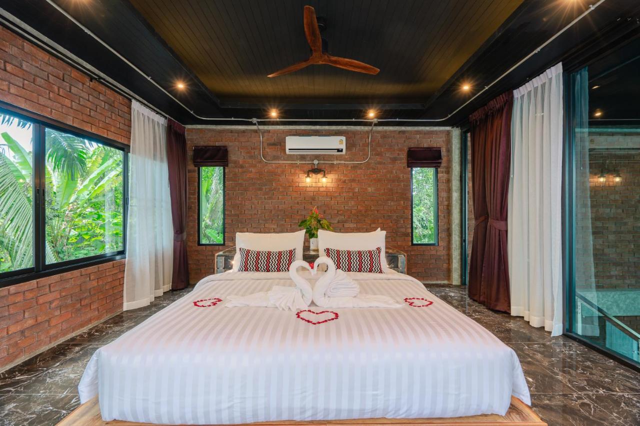 แกรนด์ฟาเธอร์ เขาหลัก รีสอร์ต Hotel ภายนอก รูปภาพ