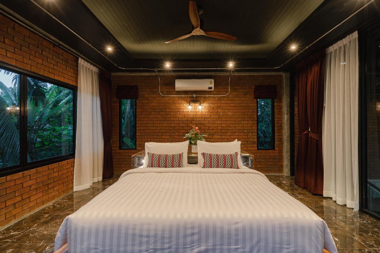 แกรนด์ฟาเธอร์ เขาหลัก รีสอร์ต Hotel ภายนอก รูปภาพ